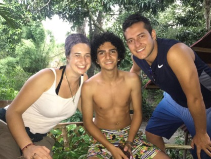 Hier mit meinem Gastbruder Aiman und seinem Cousin Camilo. Man könnte meinen, wir wären gerade im Dschungel-Camp :D